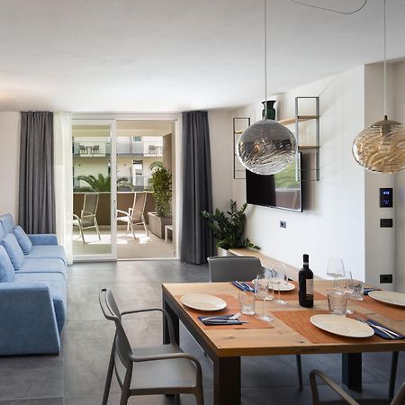 ריבה דל גארדה Aris Apartments & Sky Pool - Tonelli Hotels - Adult Friendly מראה חיצוני תמונה