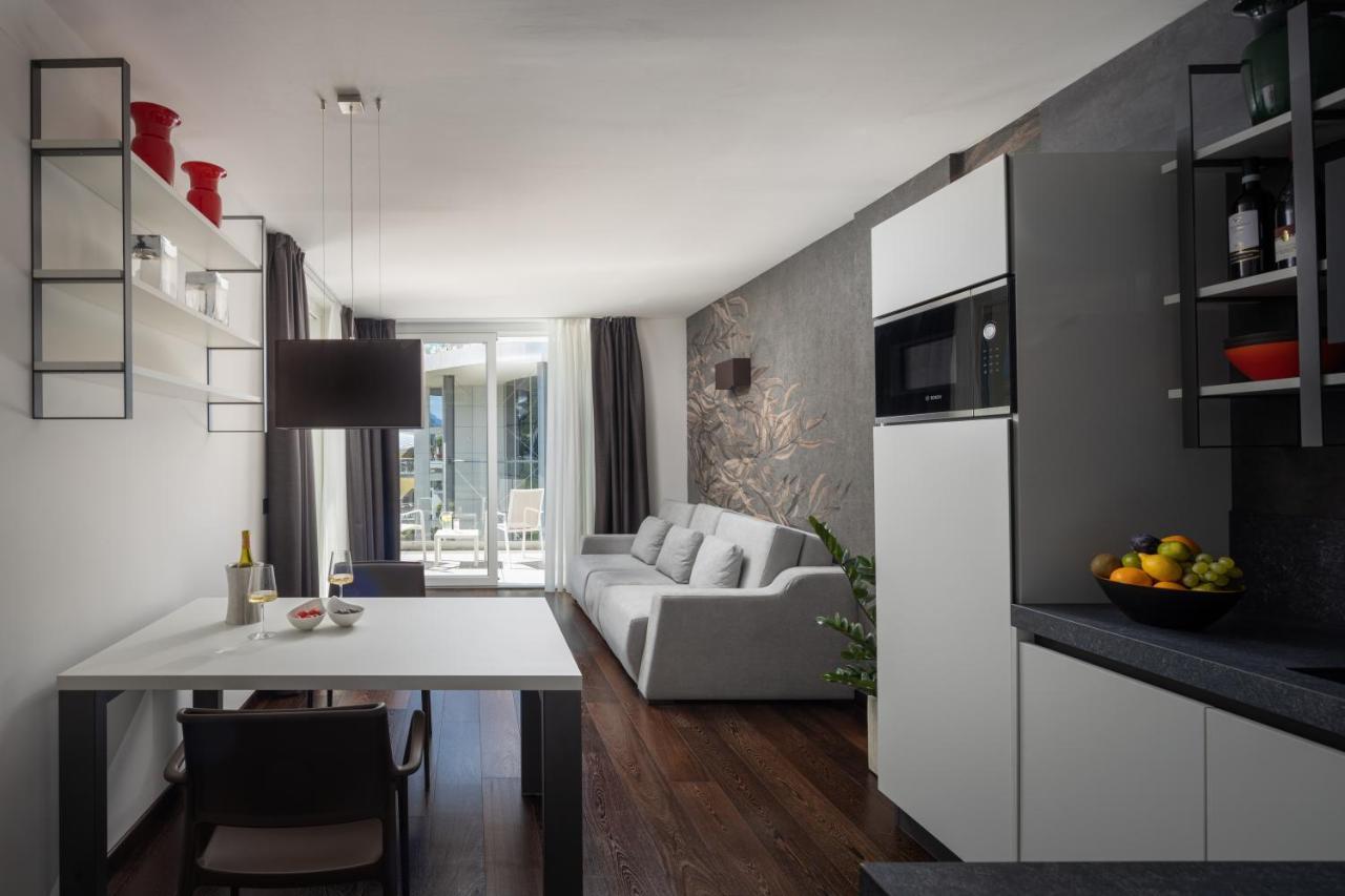 ריבה דל גארדה Aris Apartments & Sky Pool - Tonelli Hotels - Adult Friendly מראה חיצוני תמונה